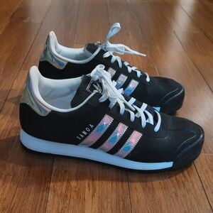 Adidas Samoa sneakers